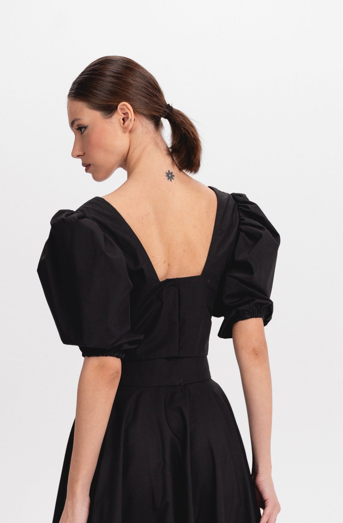 Onyx Pansy Top