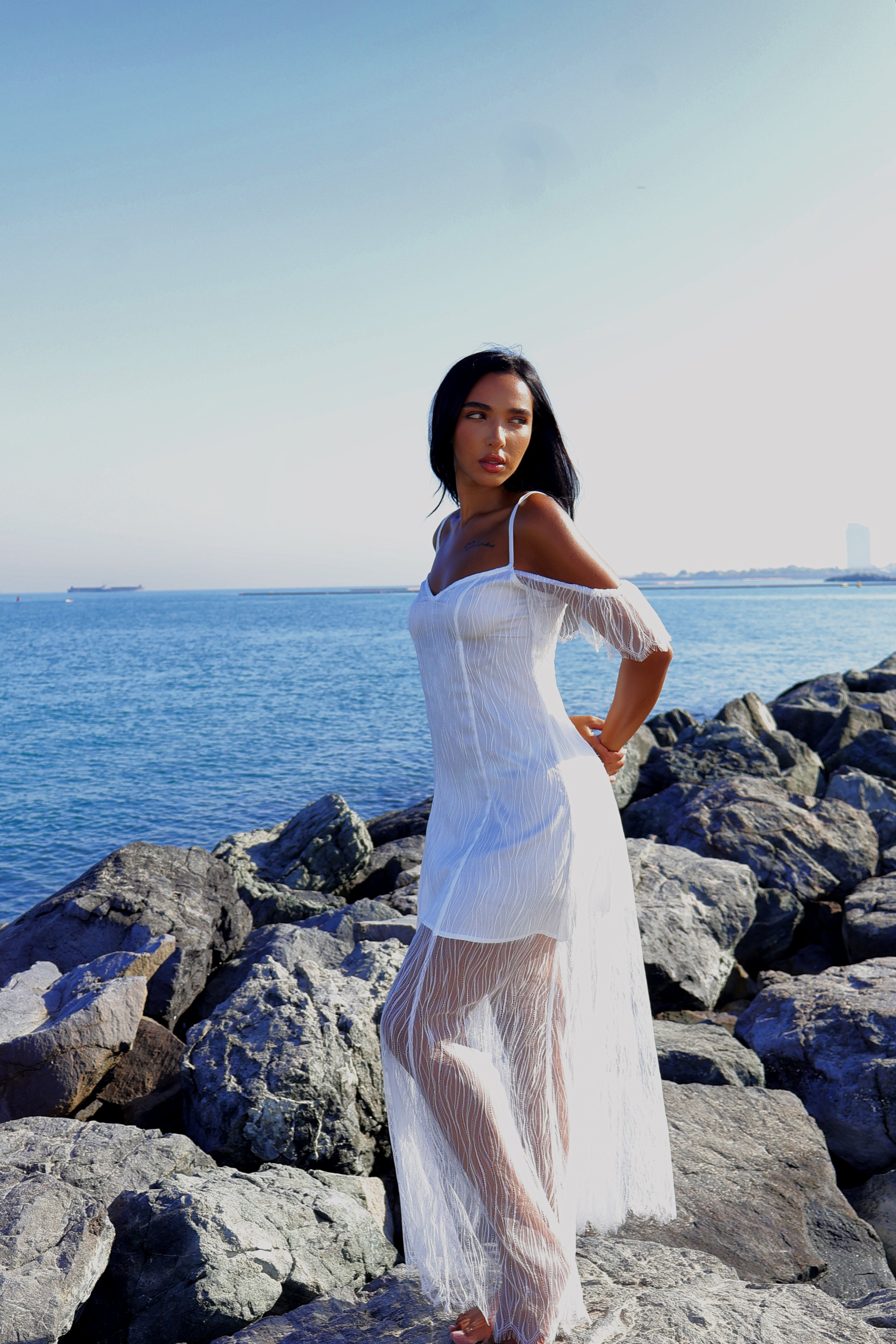 Riviera lace